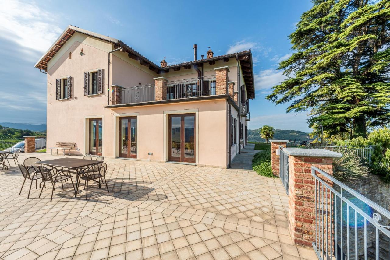 Villa Bricco Paglieri, Entire Villa Alba  Zewnętrze zdjęcie