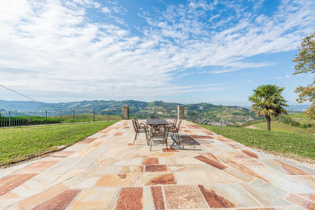Villa Bricco Paglieri, Entire Villa Alba  Zewnętrze zdjęcie