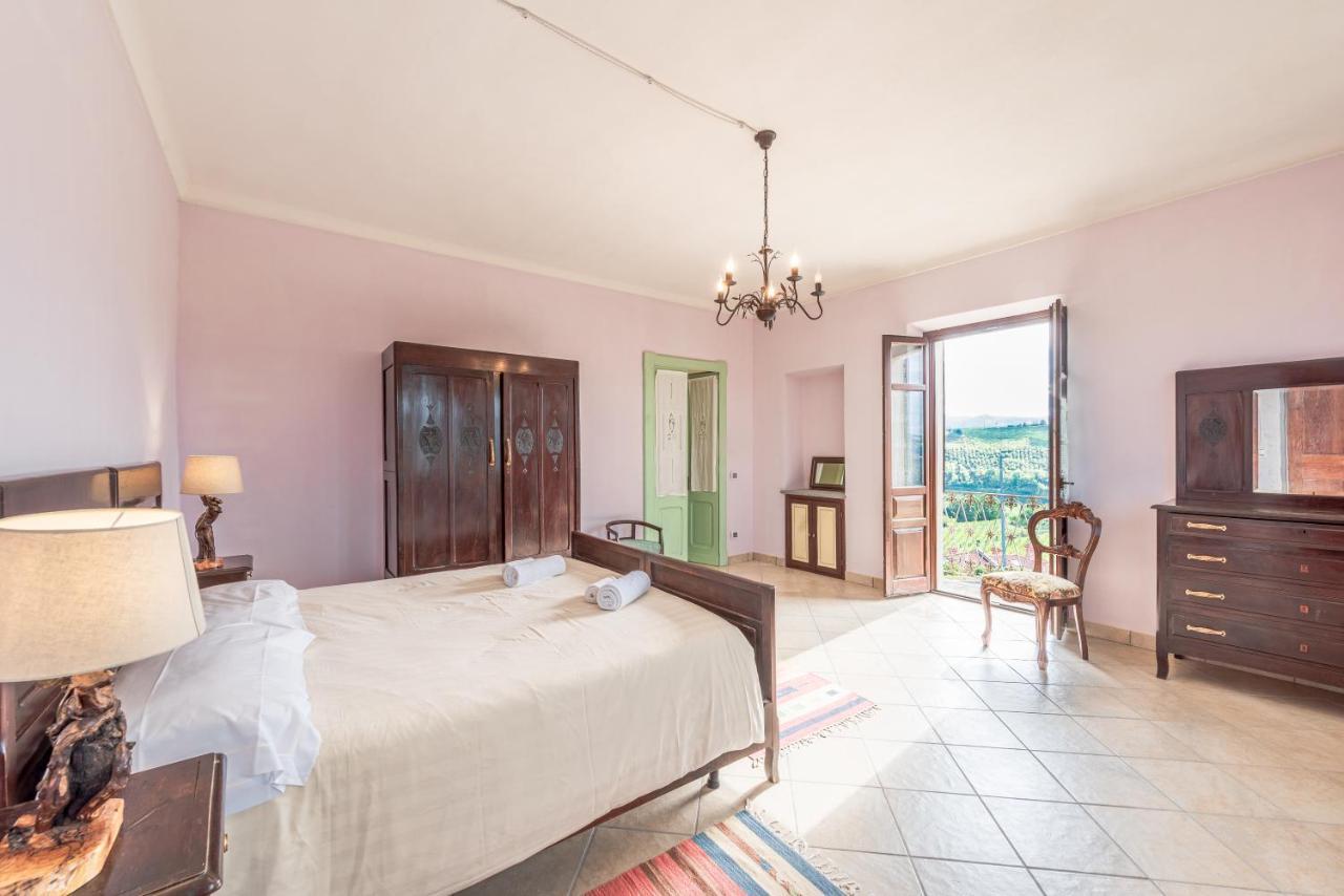 Villa Bricco Paglieri, Entire Villa Alba  Zewnętrze zdjęcie